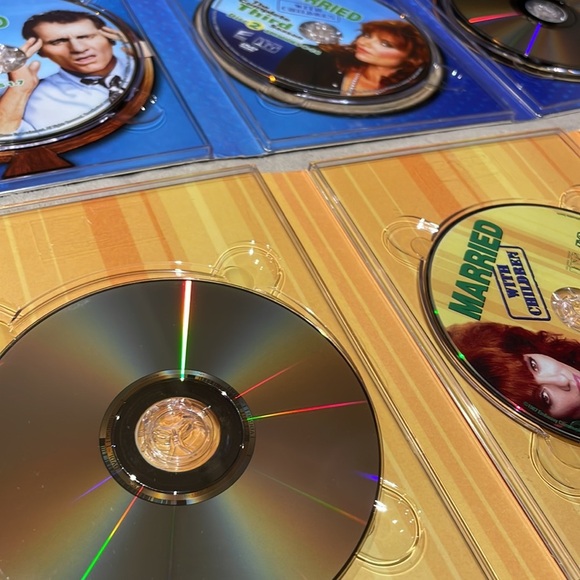Married With Children Season 2 & 3 DVD - Picture 3 of 6